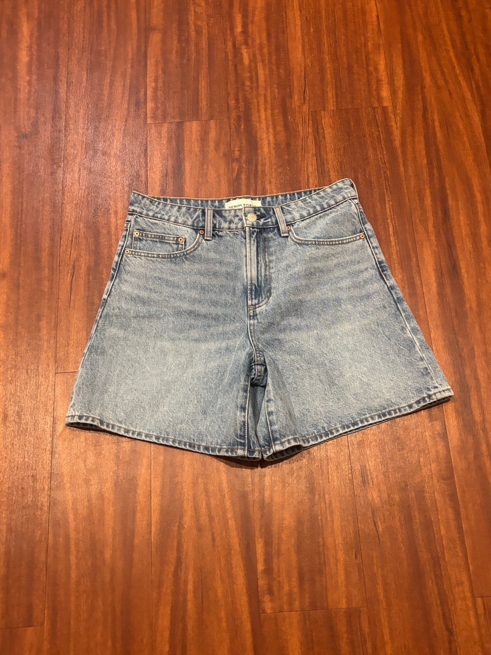 Denim Forum The 90s Vintage Hi-Rise Baggy Denim Shorts